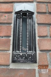 Zoekplaatjes uit Groenlo : Brievenbus Goudsmitstraat 1a.