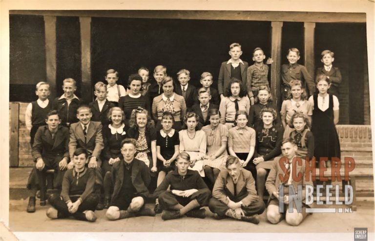 Klassenfoto Mavo / Mulo: Foto van 1944.