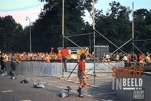 Zeskamp gehouden op de Boompjeswal