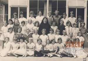 Klassenfoto Meisjesschool St.Jozeph
