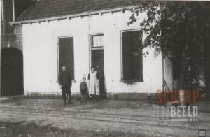 Halve Maanweg