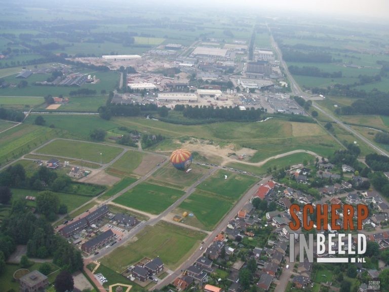 Luchtfoto”s: Groenlo in 2012. Van Eibergseweg tot de Laarberg.