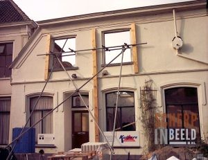 Notenboomstraat: Verbouwen huis aan de Notenboomstraat.