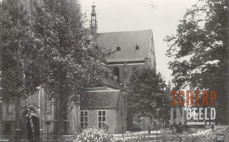 R.K. Calixtuskerk en pastorie