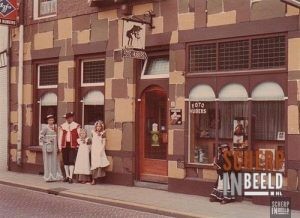 Groenlo 700 jaar Stad : Nieuwstraat winkel foto Hubers.