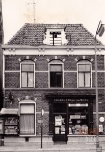 De Markt: Sigarenmagazijn vd Mond.
