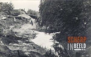Uitdiepen van de gracht jaren 30: Bron: Stadsmuseum Groenlo.