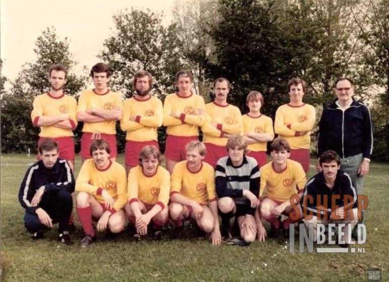 Bedrijfsvoetbal: Monocon