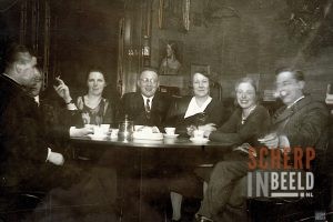 Diverse personen: Op deze foto staat geschreven…personen Groenlo.
