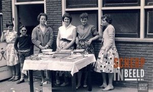 Klassenfoto Huishoudschool St.Martha