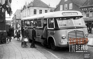 Markt : De Markt met GTW bus.