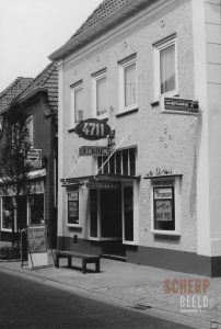 Drogisterij Konings: Beltrumsestraat.