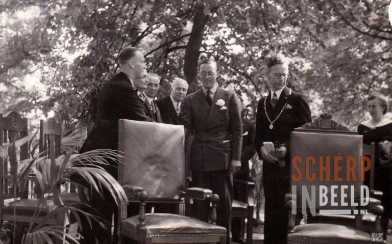 Onthulling kanon Prins Bernhard