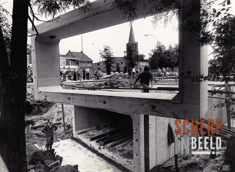 Bruggen in Groenlo: Brug in Ziekenhuisstraat