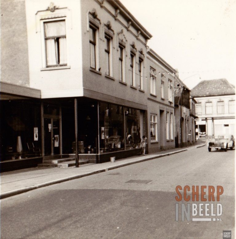 Beltrumsestraat: Pand Fa. Gunnewijk.
