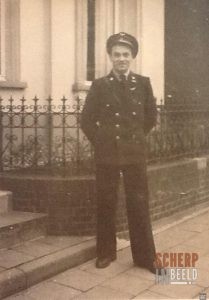 Diverse personen: Bernard Vreman in uniform GTW