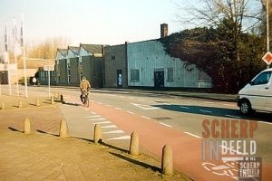 Borculoseweg: Links op de foto de Oranjestraat,recht de Monecon.