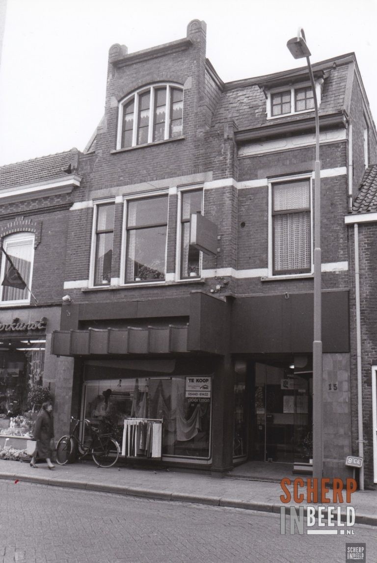 Beltrumsestraat: Poortman