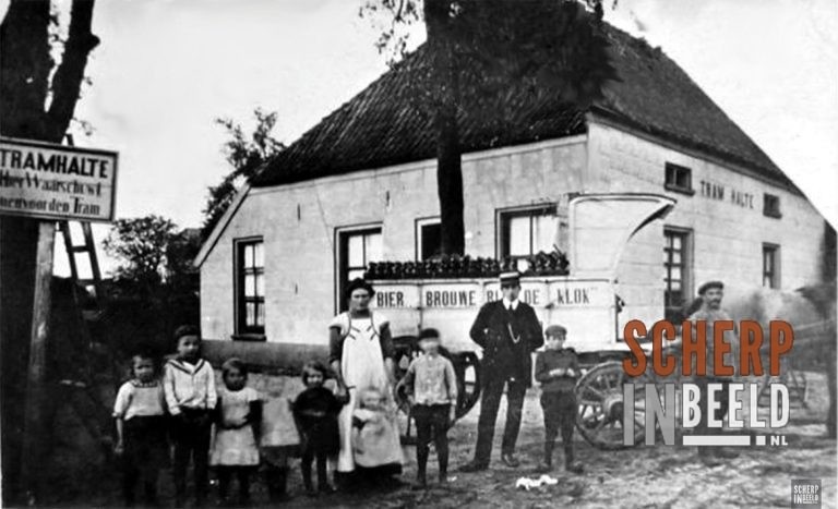 Tramhalte Huinink met bierwagen De Klok