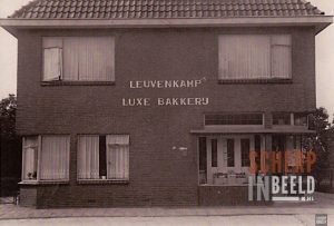 Bakkerij Leuvenkamp: Deze bakkerij was gelegen aan de Borculoseweg.
