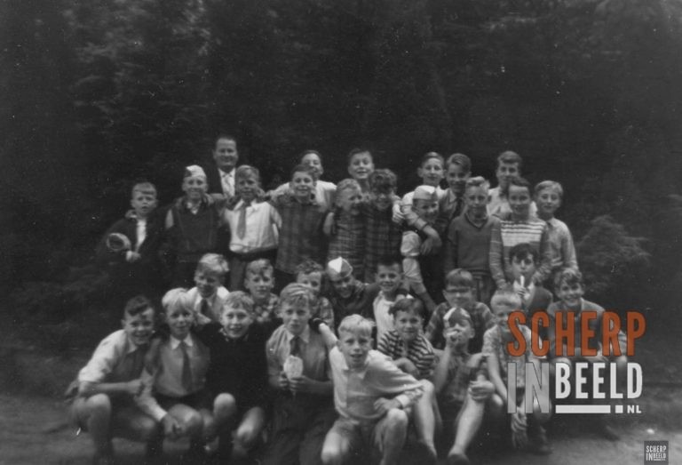Klassenfoto Canisiusschool: 1958. Bron: Stadsmuseum Groenlo.
