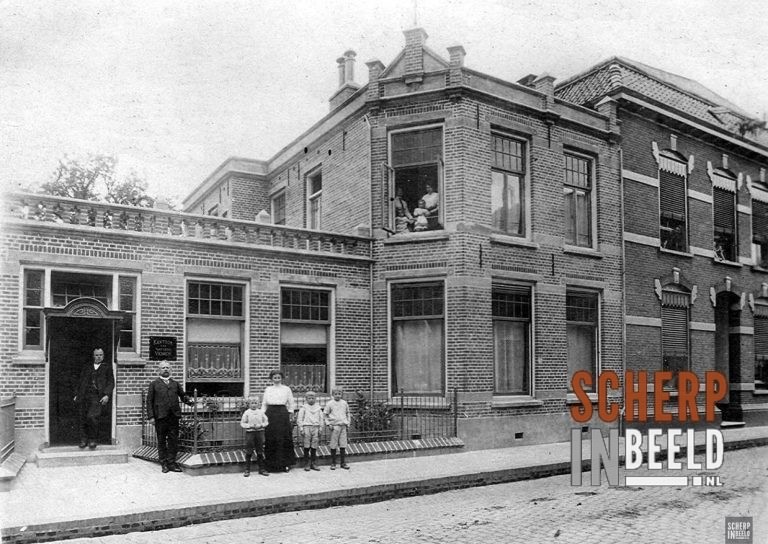Beltrumsestraat: Het pand van notaris Veemer omstreeks 1925.