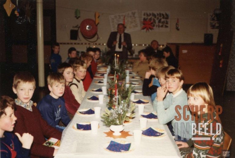Canisiusschool: Kerstfeest.