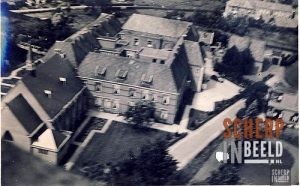 St.Vincentius-Gasthuis : Opname vanuit de R.K. Calixtuskerk.