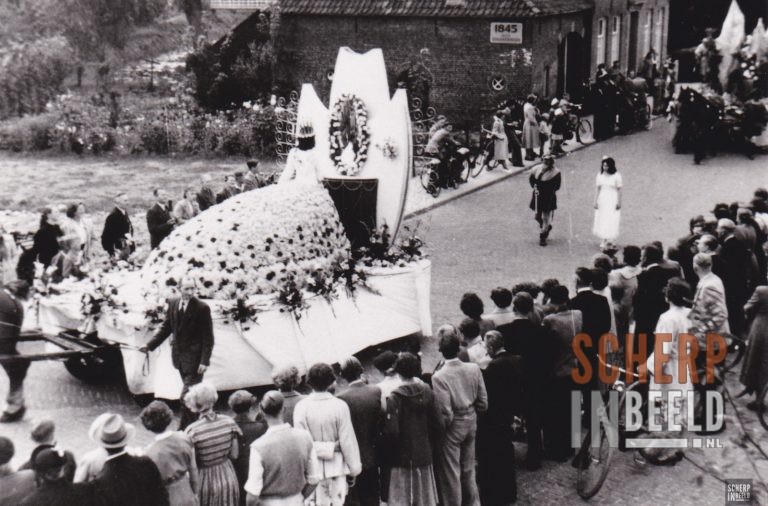Groenlo sprookjesstad: Sneeuwwitje. 1953