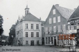 De Markt : Het gebouw met het torentje