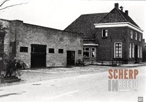 Winterswijkseweg: Hier smederij Pierik daarna garage Arink .
