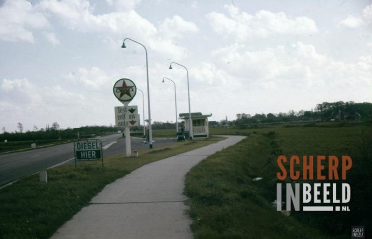 Eibergseweg: Tankstation aan de Eibergseweg – ca. 1966