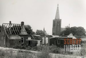 Tramstraat: Afbraak van de woningen.