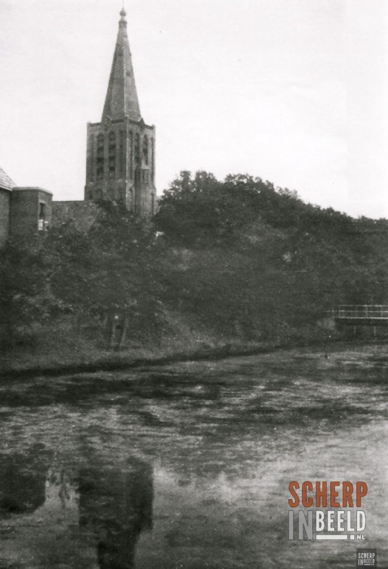 Grachtgezicht: Kerkwal.