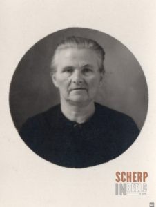 Oma Wientjes, Josefine Wallney