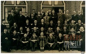 Groenlo Onbekend: Achter op deze foto staat…Groenlo.