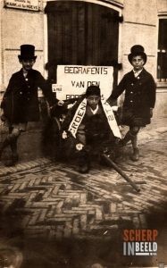 Diverse Personen: foto van vermoedelijk 1927