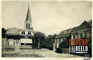 Ansichtkaarten: Groenlo,ziekenhuis met R.K.Kerk.