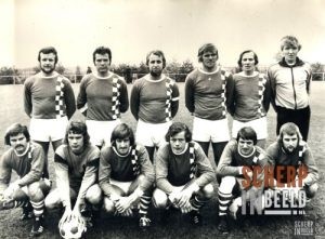 Bedrijfsvoetbalteam: Combinatie Welgro bv en Alferink.