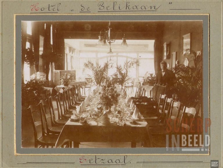 Eetzaal van Hotel De Pelikaan