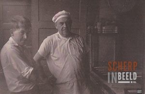 Bakkerij Leuvenkamp: Hr. Leuvenkamp en zijn zoon Bennie Leuvenkamp