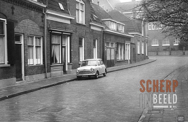 Nieuwstad : Foto van 1961. Op de achtergrond het oude klooster.