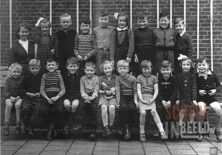 Klassenfoto Protestantse school