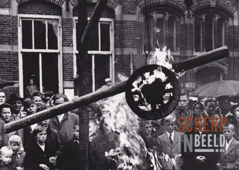Kaping Grolse Kanon augustus 1957