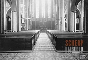R.K. Calixtuskerk: Interieur R.K.Calixtuskerk september1937.