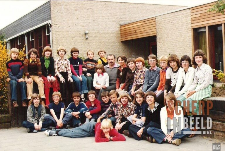 Klassenfoto’s St. Willibrordus: 1977