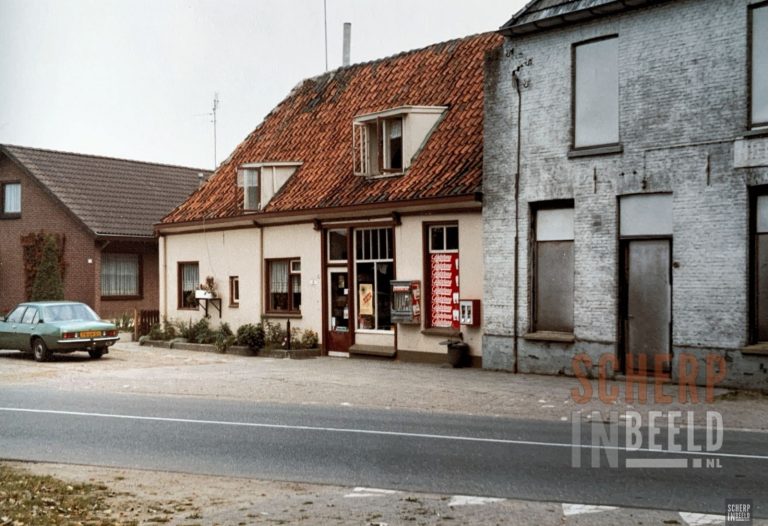 Kruidenierswinkel Bleumink: Borculoseweg.
