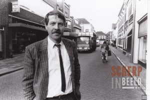 Diverse personen: Joop Koopmans Manifacturen.