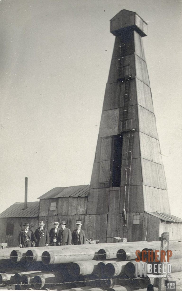 Boortoren bij Ruurloseweg en Steenbraakweg