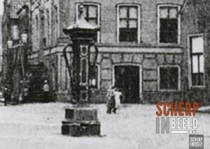 De Markt : De stadspomp.